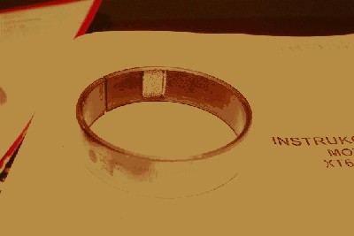 tuleja- miejsce pierwszego &amp;quot;wyrżnięcia do metalu)